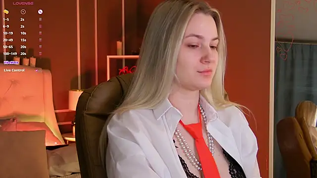 elinanortas online show from February 4, 2025, 1:13 am