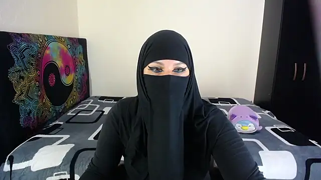 evelyn  salah online show from March 26, 2026, 9:53 pm