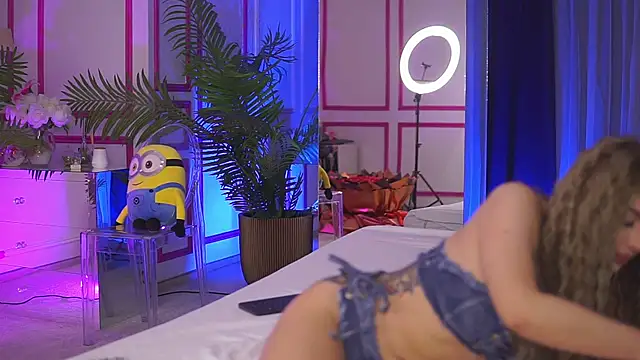 AshleySinn online show from January 24, 2025, 5:53 pm