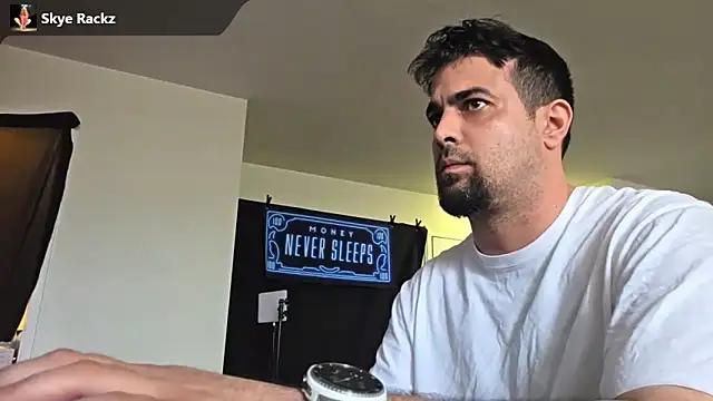 PandaSweets online show from April 19, 2026, 11:07 pm