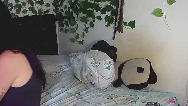Snapshot of fresa_caliente chatting on March 20, 2025, 9:02 pm fresa caliente online show from March 20, 2025, 9:02 pm