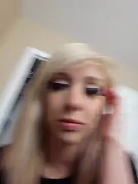 AmethystFoxx online show from September 9, 2025, 5:34 pm