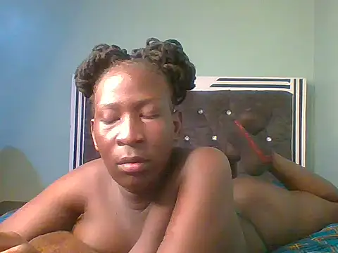 blackcuteebony online show from October 8, 2025, 5:16 am