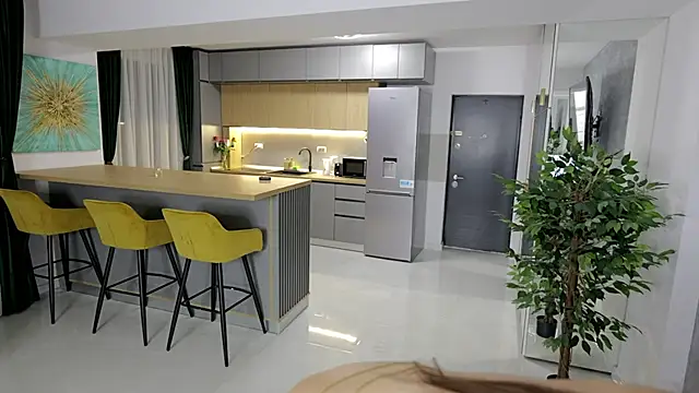 daddysgirl2222 online show from February 28, 2026, 11:28 pm