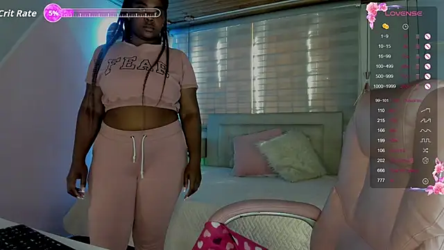 Snapshot of aleja17_xxx chatting on September 25, 2025, 7:39 pm aleja17 xxx online show from September 25, 2025, 7:39 pm