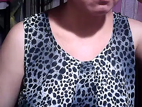 sweetsosie18 online show from November 14, 2025, 7:18 am