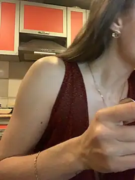 SeducingYoghourt online show from December 24, 2024, 3:05 pm