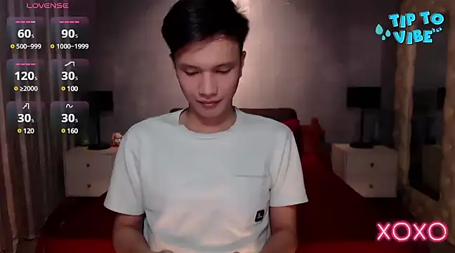 xjakolitox online show from January 18, 2025, 2:44 pm