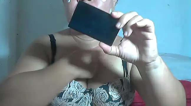 Snapshot of boobsiness chatting on January 19, 2025, 6:42 am boobsiness online show from January 19, 2025, 6:42 am