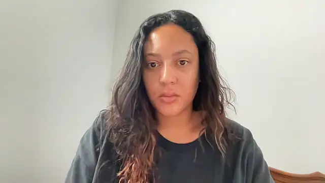 dreamyriri online show from June 12, 2026, 3:00 pm
