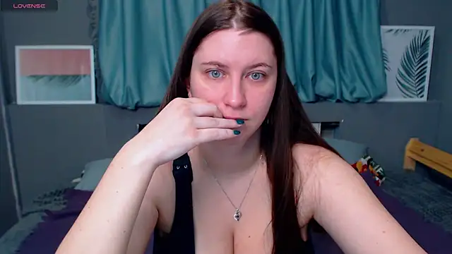 LiyaSilve online show from January 5, 2025, 12:52 am