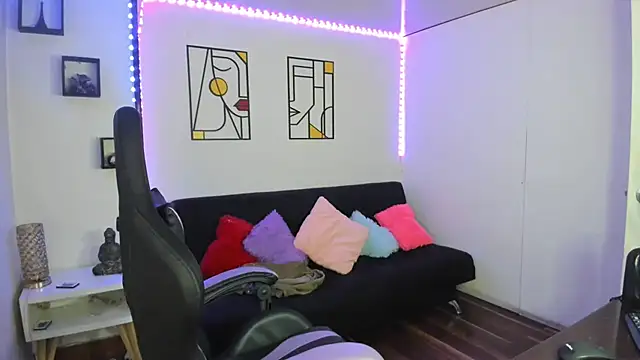 kay marie online show from January 18, 2025, 1:41 am