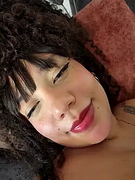 miafresa hot online show from February 3, 2026, 2:53 am