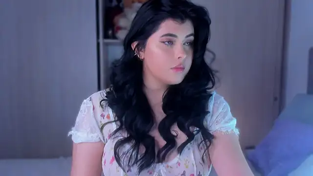 Alyaa s online show from September 8, 2025, 7:46 pm