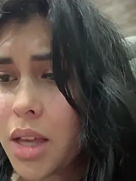 Alyaa s online show from October 21, 2025, 4:46 am