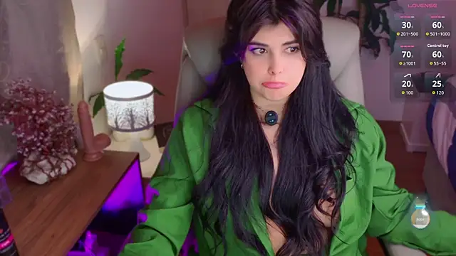 Alyaa s online show from June 5, 2026, 6:52 am
