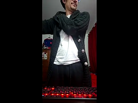 ALBEIROFOOTBALL1992 online show from April 13, 2026, 4:40 am