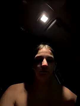 DoriDeluxe66 online show from November 9, 2025, 12:53 am