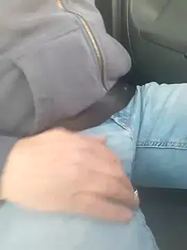 Snapshot of 74bob chatting on February 4, 2025, 4:18 pm 74bob online show from February 4, 2025, 4:18 pm