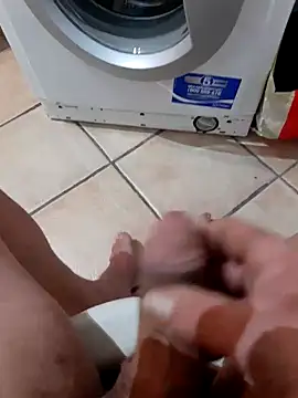 Snapshot of 74bob chatting on February 13, 2025, 4:32 am 74bob online show from February 13, 2025, 4:32 am