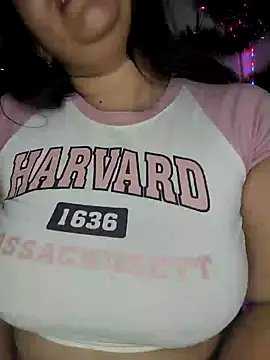 Snapshot of ValerieDiiamond chatting on December 18, 2024, 7:26 am ValerieDiiamond online show from December 18, 2024, 7:26 am