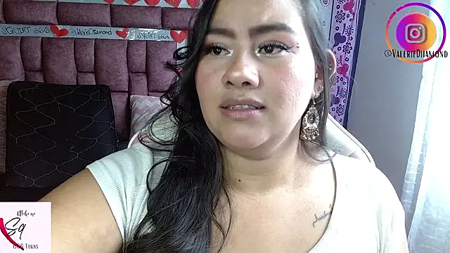 Snapshot of ValerieDiiamond chatting on September 10, 2025, 2:50 pm ValerieDiiamond online show from September 10, 2025, 2:50 pm