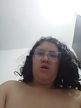 Snapshot of johannasexy97 chatting on December 3, 2024, 9:33 am johannasexy97 online show from December 3, 2024, 9:33 am