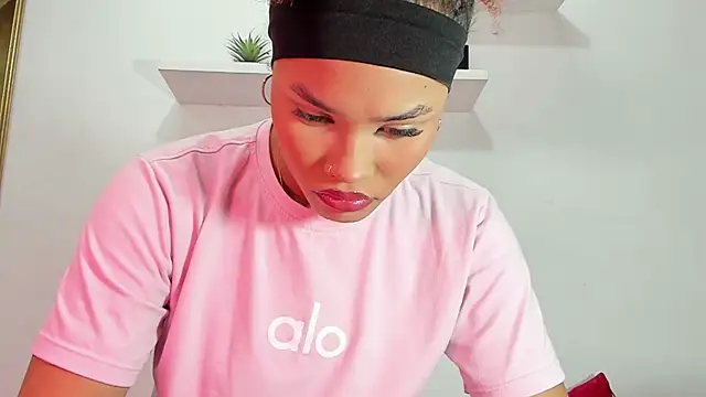 naia blessed online show from March 5, 2025, 7:06 pm