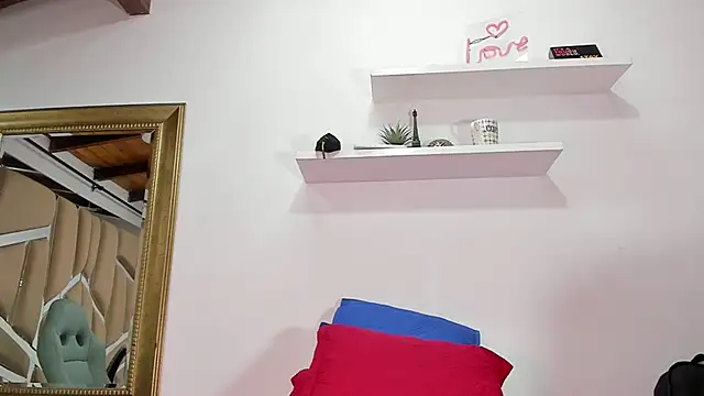 naia blessed online show from March 19, 2025, 7:17 pm