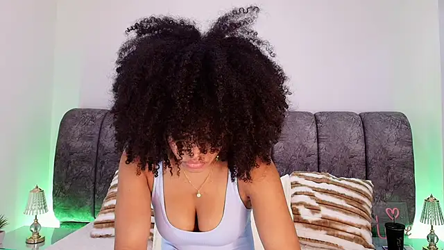 naia blessed online show from November 12, 2025, 7:13 pm