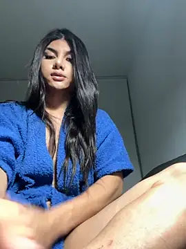 my lovely mia online show from September 11, 2025, 6:13 am