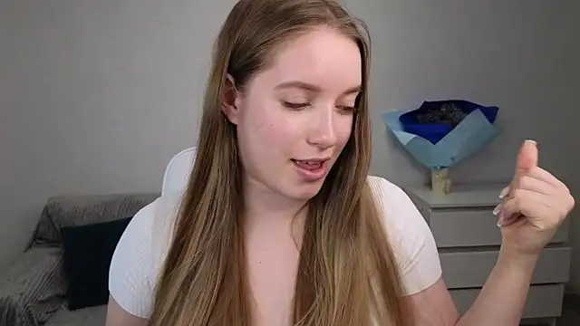 EvaMaddison online show from January 11, 2025, 9:57 am