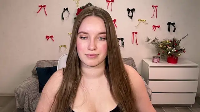 EvaMaddison online show from January 9, 2026, 5:15 pm