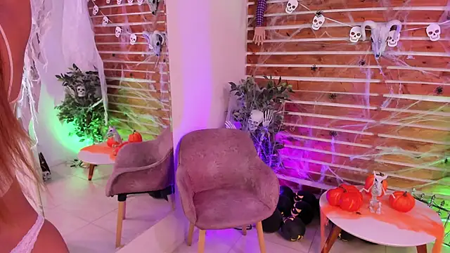  MeganRain online show from October 17, 2025, 7:33 am