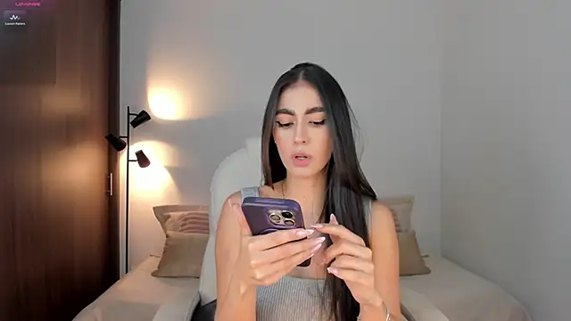 RebeccaBaxter online show from October 8, 2025, 1:47 am