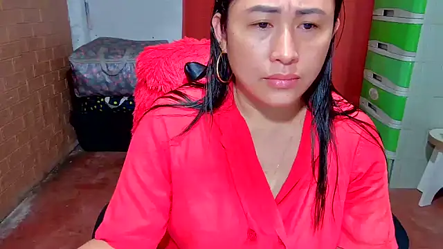 M e c e l online show from November 5, 2025, 7:14 pm