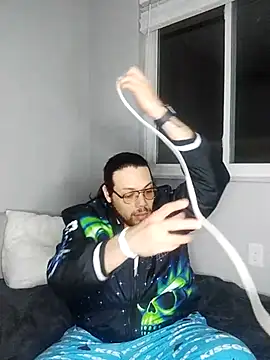 Snapshot of lucasgalacticman chatting on February 23, 2025, 11:22 am lucasgalacticman online show from February 23, 2025, 11:22 am