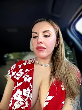 Kalli Fornia online show from September 21, 2025, 8:05 am