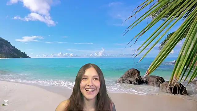 HannaMoom online show from October 15, 2025, 11:05 pm