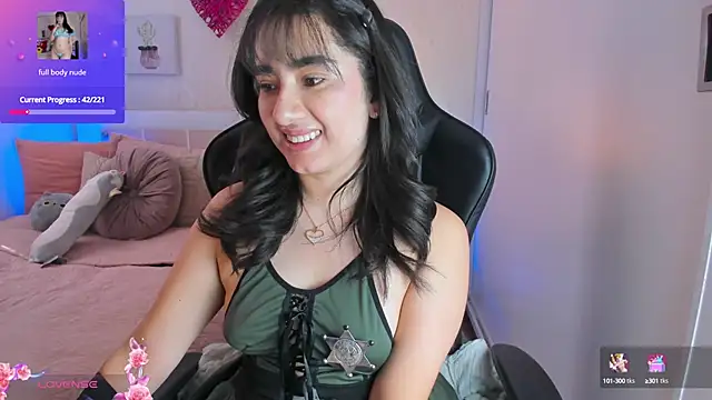 annadu011 online show from January 20, 2025, 4:55 pm