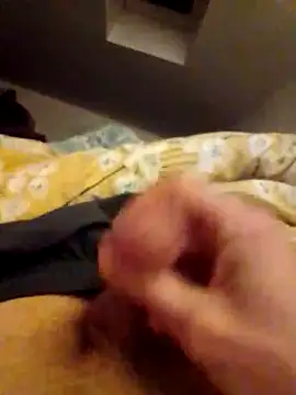 Snapshot of Dani_el82@xh chatting on February 24, 2025, 6:58 pm Dani el82xh online show from February 24, 2025, 6:58 pm