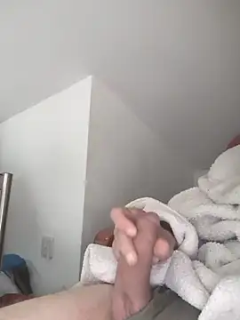 Snapshot of Dani_el82@xh chatting on September 20, 2025, 9:32 am Dani el82xh online show from September 20, 2025, 9:32 am