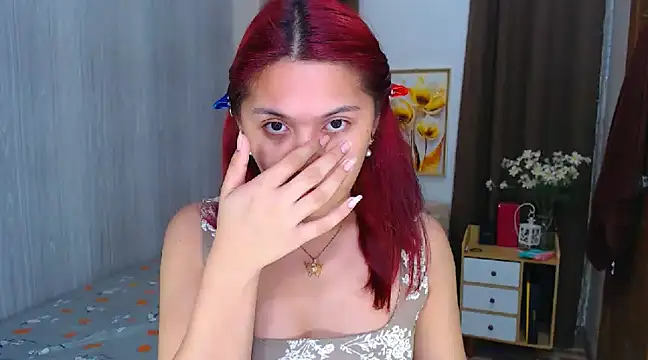 xXCathyJennerXx online show from December 7, 2024, 10:45 am