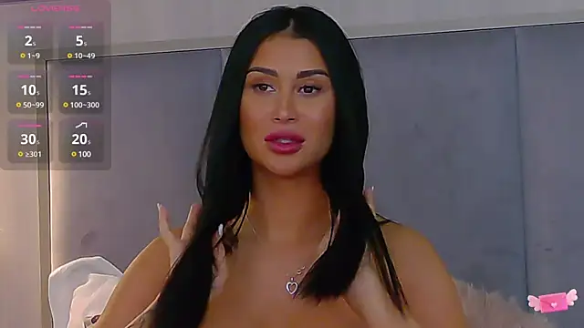 EmyLaveau online show from February 6, 2025, 9:11 am