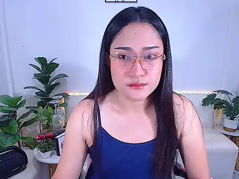 plysaithailand online show from November 3, 2025, 8:04 am