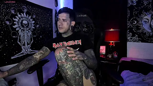 Snapshot of josh__ackerman chatting on March 10, 2025, 1:45 am josh ackerman online show from March 10, 2025, 1:45 am