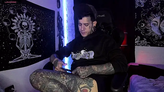 Snapshot of josh__ackerman chatting on March 12, 2025, 2:52 am josh ackerman online show from March 12, 2025, 2:52 am