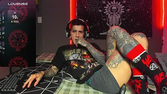 josh  ackerman online show from April 22, 2026, 6:05 am