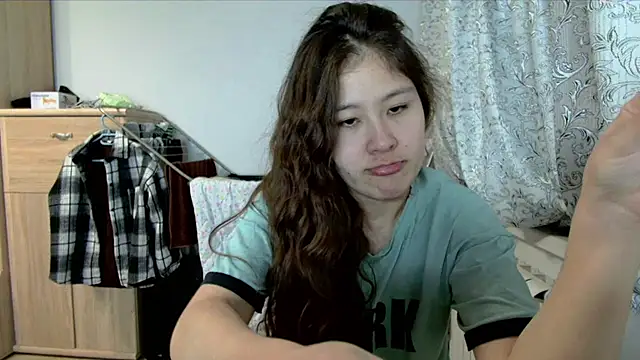 Snapshot of Riz_girl chatting on January 8, 2026, 9:55 am Riz girl online show from January 8, 2026, 9:55 am