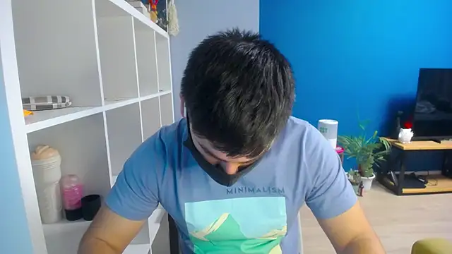 Tomguys online show from February 22, 2025, 5:13 pm